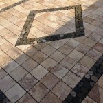 pavimenti in travertino con ciottoli